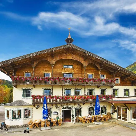 Alpenlodge, 18 شقة